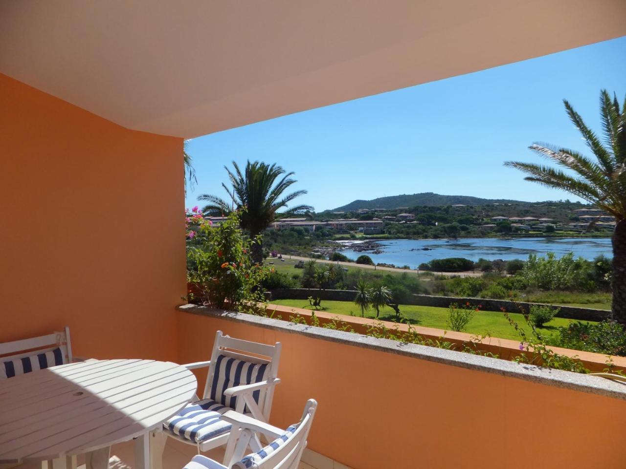 Residenze Porto Coda Cavallo San Teodoro  Esterno foto