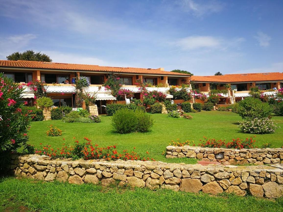 Residenze Porto Coda Cavallo San Teodoro  Esterno foto